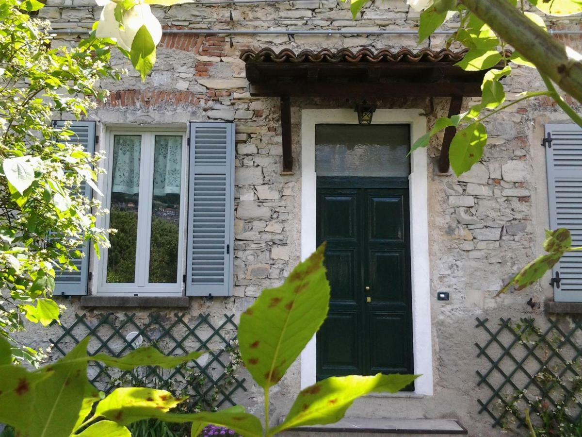 Casa Giardino Appartement Gravedona Buitenkant foto